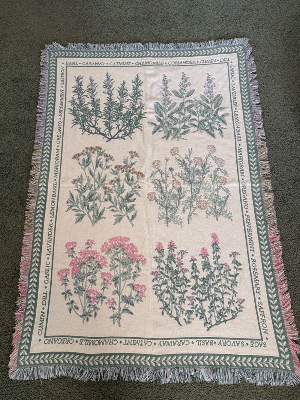 Vintage Cottagecore Thick Woven 46”x68” Throw Blanket w/botanical design, fringe